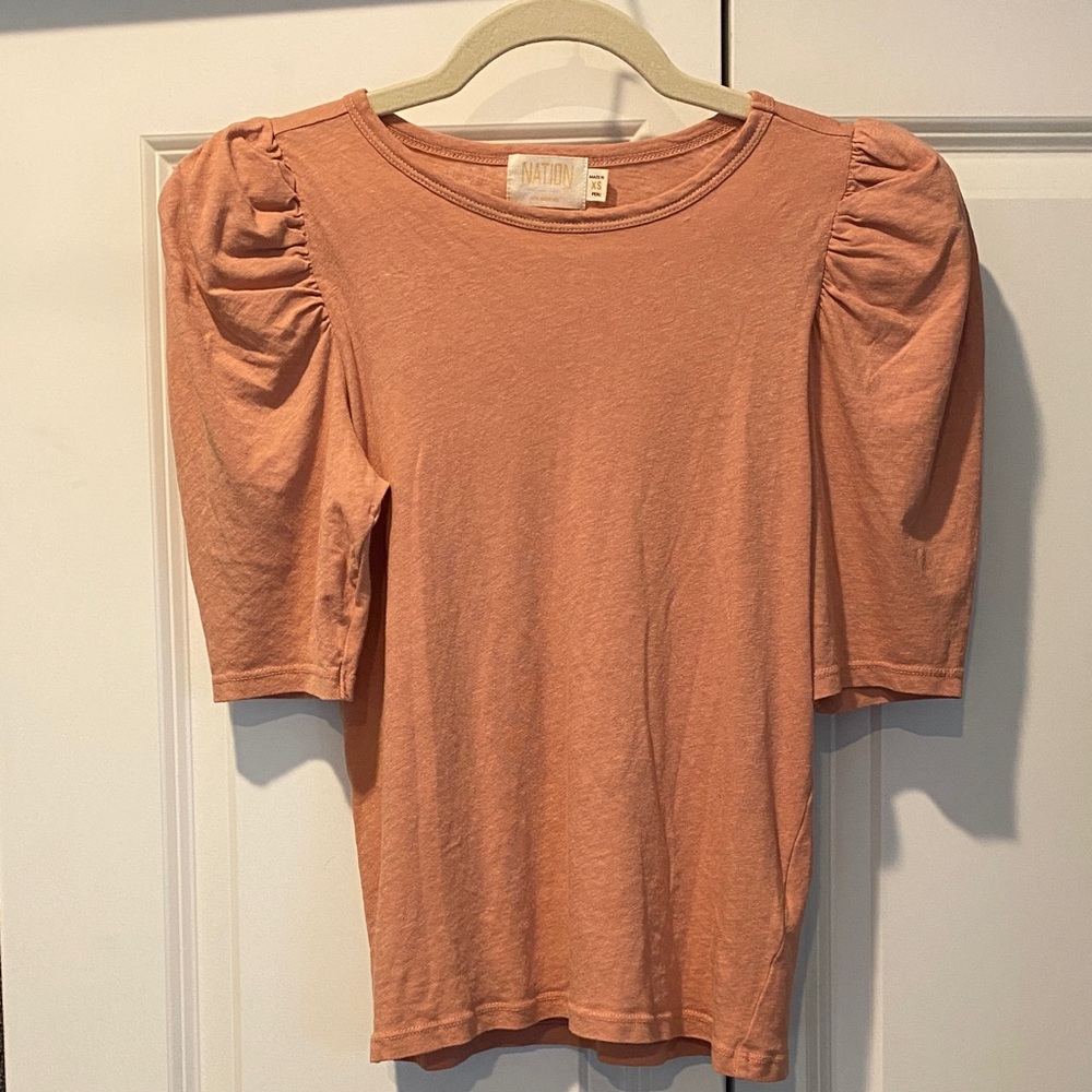 Nation Ltd Salmon Pink Puffed Shoulder T shirt. Size Extra Small. Pima Cotton.